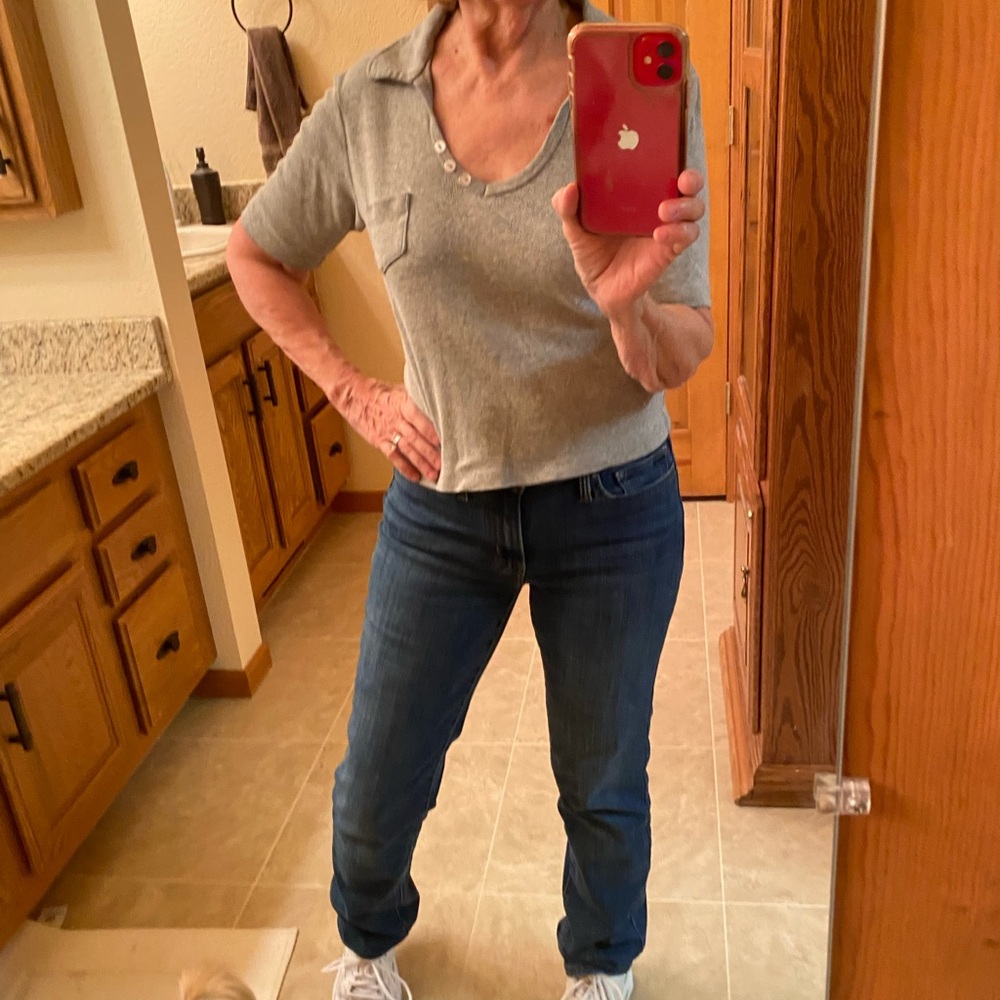 10/10$ Xhilaration Gray Polo Shirt Casual. Bundle 10 (4-5$) items for 10$